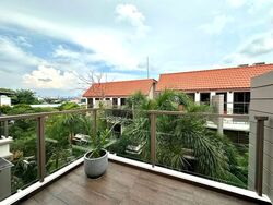 Holland Link (D10), Terrace #598171851